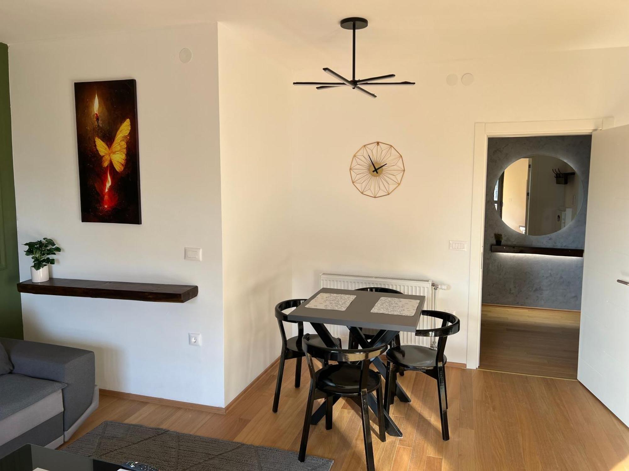 Liboroapartments Ni Cameră foto